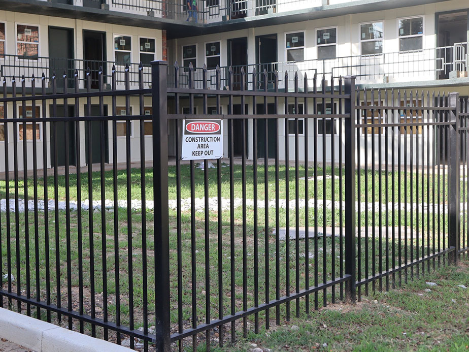 Aluminum Fence Contractor in Memphis Tennessee