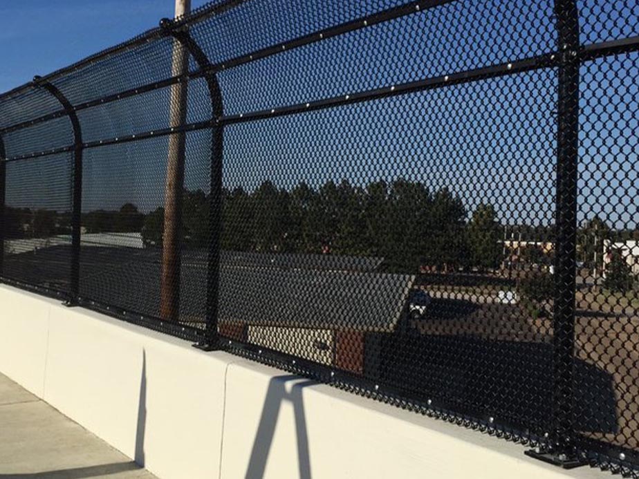 Expanded Metal fence contractor in the Memphis Tennessee area.